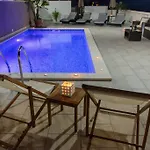 Atlantis Apartment *