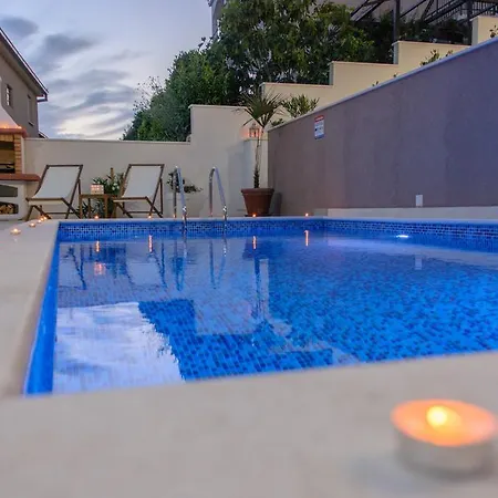 Atlantis Apartamento *