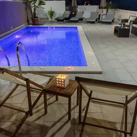 Atlantis Apartamento *